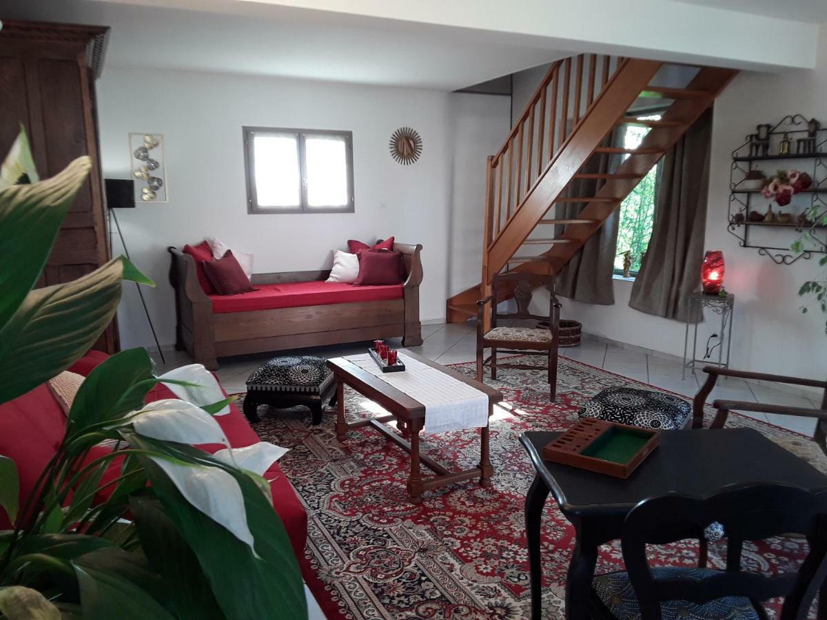 La Belviniere Chambres Et Table D'Hotes Tour-en-Sologne Экстерьер фото